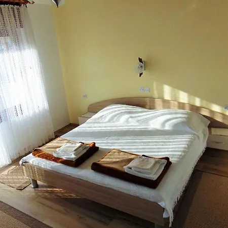 In 34570 Apartman Supetarska Draga