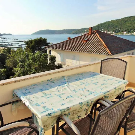 Apartman In 34570 Supetarska Draga